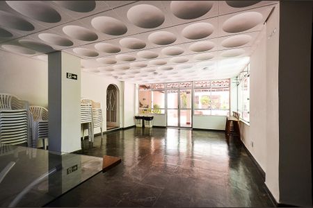 Apartamento à venda com 77m², 3 quartos e 1 vaga Apartamento à venda com 77m², 3 quartos e 1 vagaÁrea comum - Salão de festas