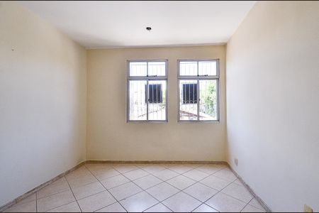 Apartamento à venda com 77m², 3 quartos e 1 vaga Apartamento à venda com 77m², 3 quartos e 1 vagaSala Ambientes