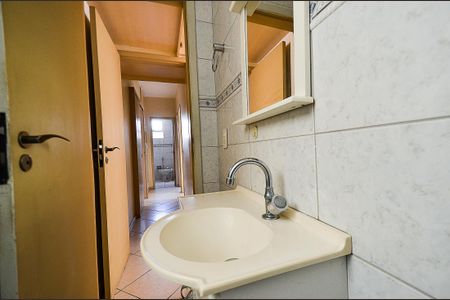 Apartamento à venda com 77m², 3 quartos e 1 vaga Apartamento à venda com 77m², 3 quartos e 1 vagaBanheiro Suíte