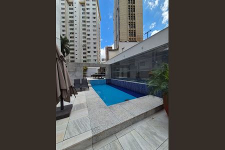 Apartamento à venda com 190m², 4 quartos e 3 vagasPiscina 