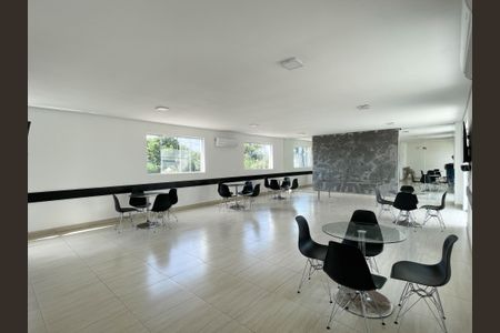 Apartamento para alugar com 41m², 2 quartos e 1 vagaÁrea comum - Salão de festas