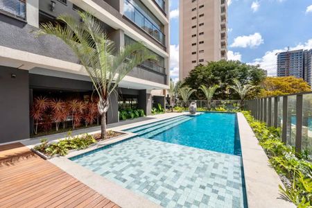 Studio à venda com 25m², 1 quarto e sem vaga Studio à venda com 25m², 1 quarto e sem vagaÁrea comum - Piscina