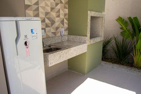 Apartamento para alugar com 42m², 2 quartos e 1 vagaÁrea comum - Churrasqueira