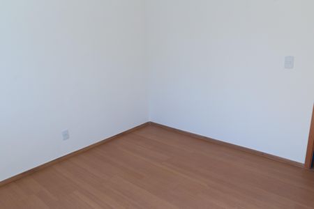 Apartamento para alugar com 42m², 2 quartos e 1 vagaQuarto 2