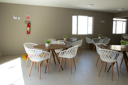 Apartamento para alugar com 42m², 2 quartos e 1 vagaÁrea comum - Salão de festas
