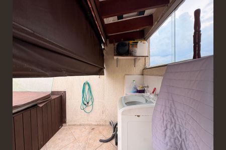 Apartamento para alugar com 120m², 2 quartos e 2 vagasLavanderia 