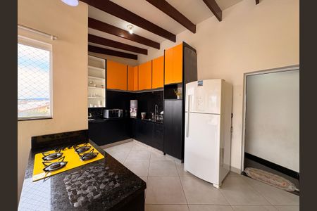 Apartamento para alugar com 120m², 2 quartos e 2 vagasCozinha 