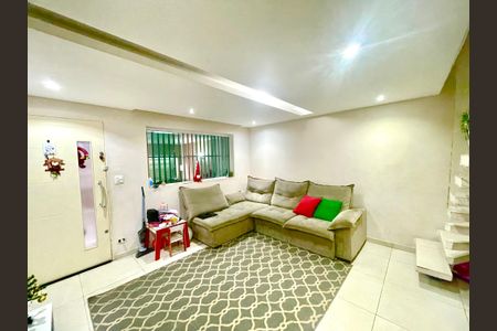 Casa à venda com 110m², 3 quartos e 1 vaga Casa à venda com 110m², 3 quartos e 1 vagaSala