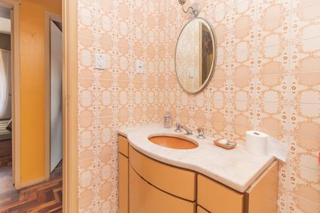 Casa à venda com 285m², 4 quartos e 2 vagasBanheiro Social