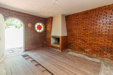 Casa à venda com 285m², 4 quartos e 2 vagasSala 2