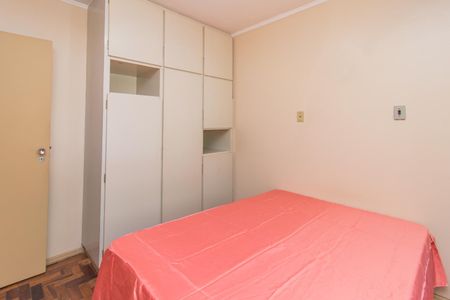 Casa à venda com 285m², 4 quartos e 2 vagasQuarto 1