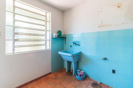 Casa à venda com 285m², 4 quartos e 2 vagasÁrea de Serviço