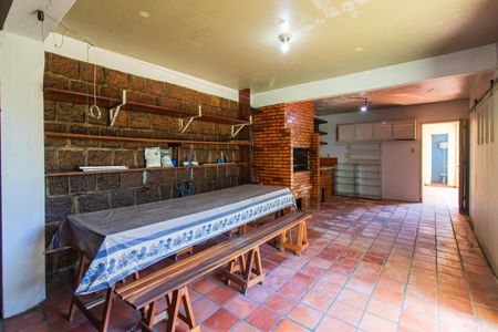 Casa à venda com 285m², 4 quartos e 2 vagasGaragem