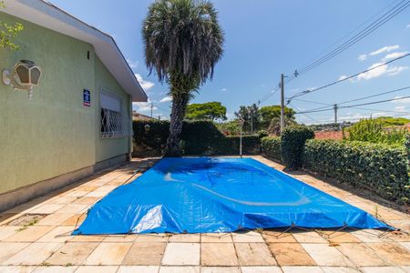 Casa à venda com 285m², 4 quartos e 2 vagasPiscina