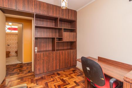 Casa à venda com 285m², 4 quartos e 2 vagasQuarto 3