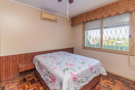 Casa à venda com 285m², 4 quartos e 2 vagasQuarto 2