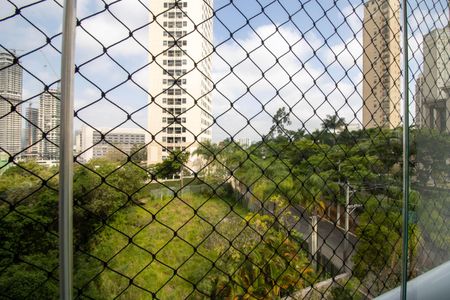 Apartamento à venda com 148m², 3 quartos e 3 vagasVaranda  Suíte 2 