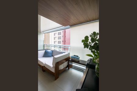 Apartamento à venda com 148m², 3 quartos e 3 vagasVista Suíte 1