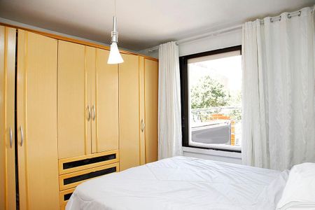 Apartamento à venda com 75m², 2 quartos e sem vagaQuarto 1