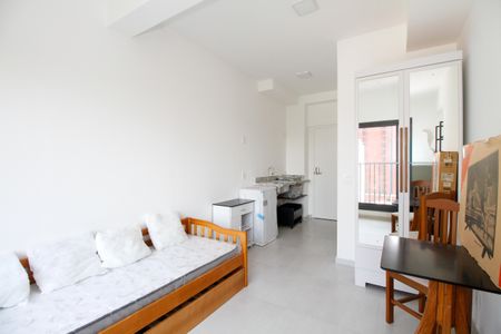 Studio de kitnet/studio para alugar com 1 quarto, 20m² em Pinheiros, São Paulo