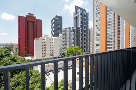 Varanda de kitnet/studio para alugar com 1 quarto, 20m² em Pinheiros, São Paulo