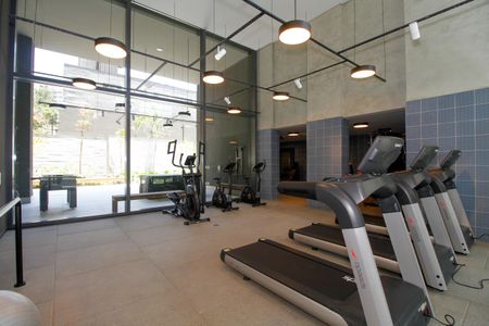 Studio para alugar com 20m², 1 quarto e sem vaga Studio para alugar com 20m², 1 quarto e sem vagaÁrea Comum - Academia