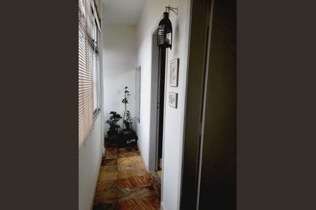 Corredor  de apartamento à venda com 2 quartos, 70m² em Cruzeiro, Belo Horizonte