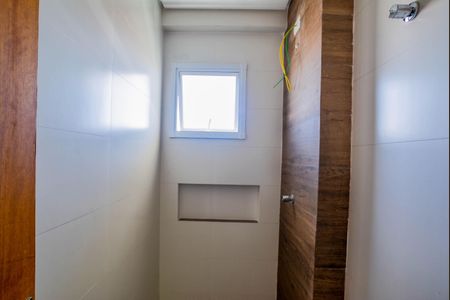 Apartamento à venda com 126m², 2 quartos e 2 vagasBanheiro Social