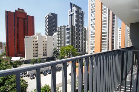 Studio para alugar com 20m², 1 quarto e sem vaga Studio para alugar com 20m², 1 quarto e sem vagaVaranda