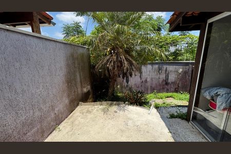 Casa à venda com 105m², 3 quartos e 2 vagasQuintal