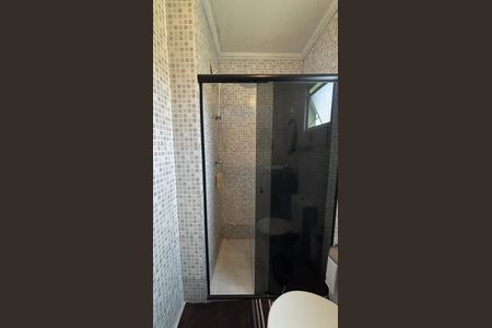 Casa à venda com 105m², 3 quartos e 2 vagasBanheiro