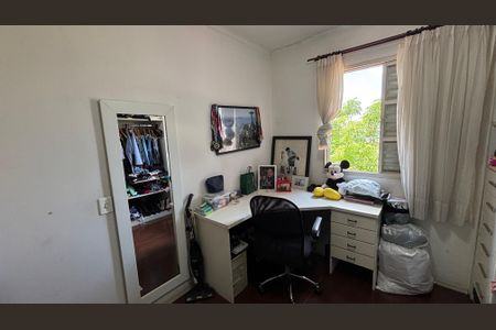 Casa à venda com 105m², 3 quartos e 2 vagasQuarto 2