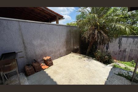 Casa à venda com 105m², 3 quartos e 2 vagasQuintal