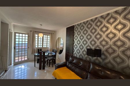 Casa à venda com 105m², 3 quartos e 2 vagasSala - Sala de Jantar