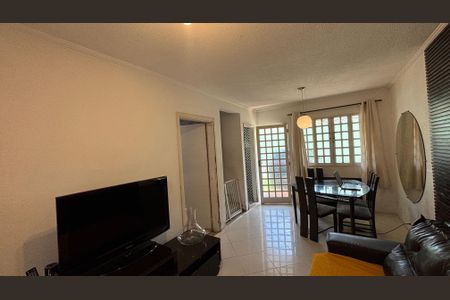 Casa à venda com 105m², 3 quartos e 2 vagasSala - Sala de Jantar