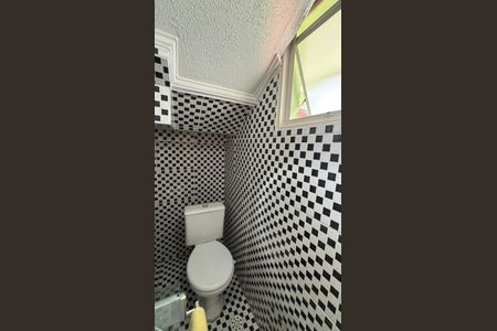 Casa à venda com 105m², 3 quartos e 2 vagasLavabo