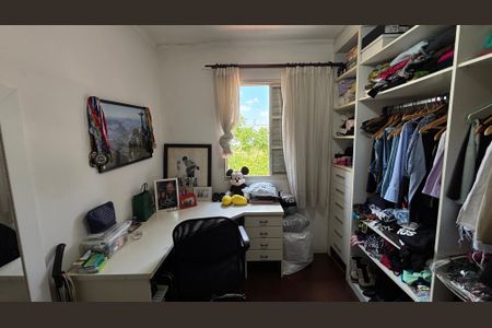 Casa à venda com 105m², 3 quartos e 2 vagasQuarto 2