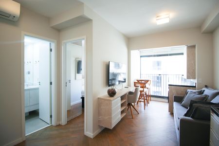 Sala de apartamento para alugar com 1 quarto, 29m² em Indianópolis, São Paulo