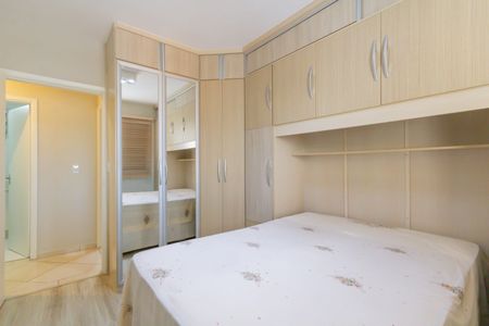 Apartamento à venda com 70m², 3 quartos e 2 vagasQuarto 2