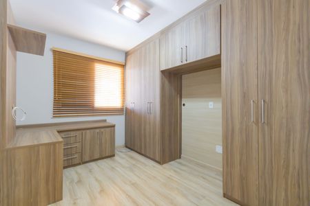 Apartamento à venda com 70m², 3 quartos e 2 vagasQuarto 3