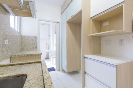 Apartamento à venda com 70m², 3 quartos e 2 vagasCozinha