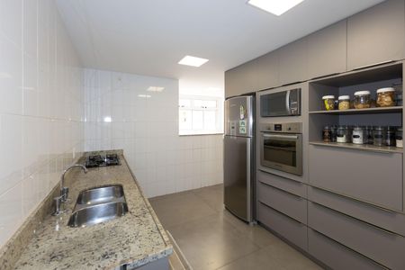 Apartamento à venda com 164m², 4 quartos e 3 vagasCozinha