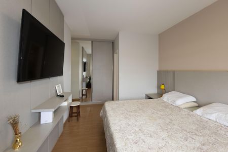 Apartamento à venda com 164m², 4 quartos e 3 vagasSuíte 1