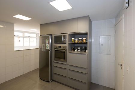 Apartamento à venda com 164m², 4 quartos e 3 vagasCozinha