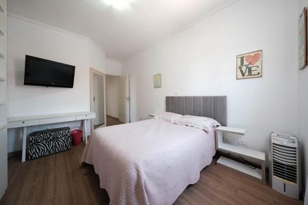 Casa para alugar com 200m², 4 quartos e 4 vagasSuíte 1