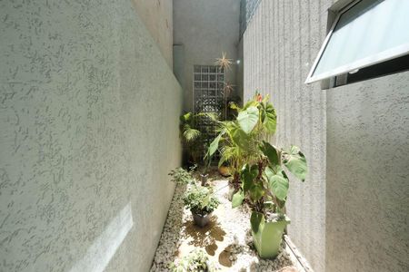 Casa para alugar com 200m², 4 quartos e 4 vagasVista Sala