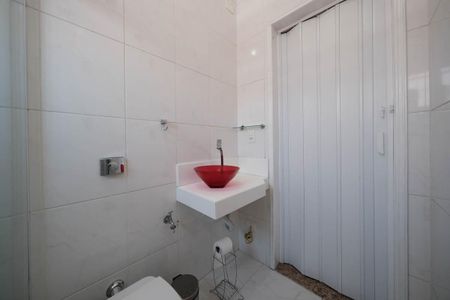 Casa para alugar com 200m², 4 quartos e 4 vagasBanheiro Suíte 1