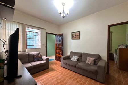 Casa à venda com 138m², 3 quartos e 2 vagasSala