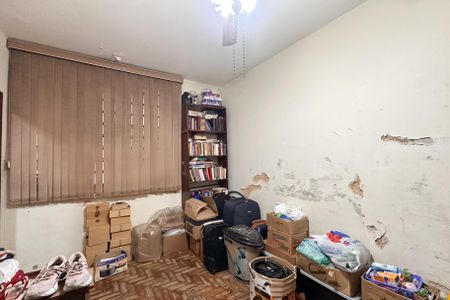 Casa à venda com 138m², 3 quartos e 2 vagasQuarto de Serviço