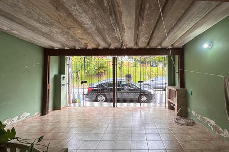 Casa à venda com 138m², 3 quartos e 2 vagasGaragem